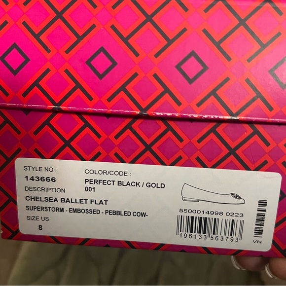 Like New Tory Burch Chelsea Ballet Flats - Picture 4 of 5
